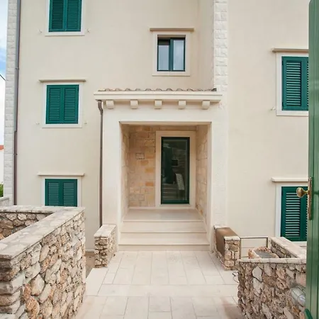 Apartment House Koloc *