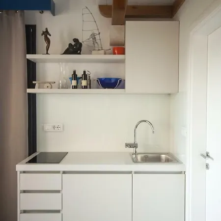 House Koloc Bol
