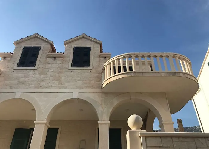 דירה House Koloc בול