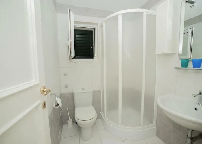 House Koloc דירה