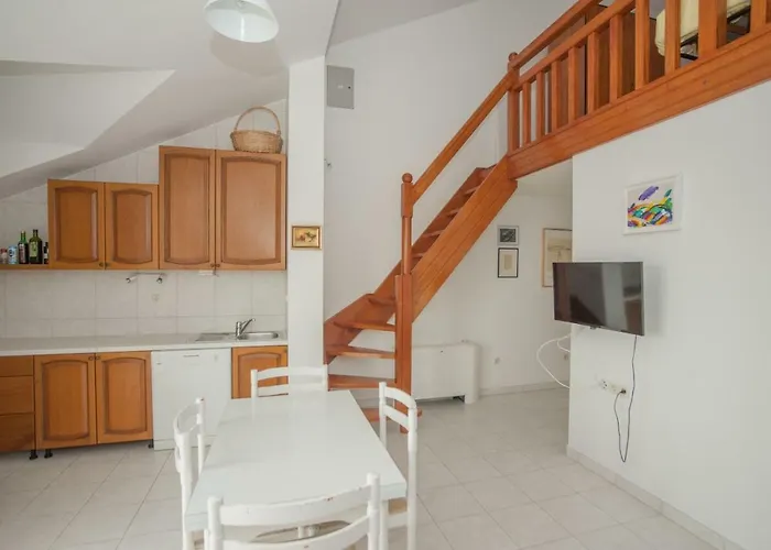 House Koloc Apartment Bol
