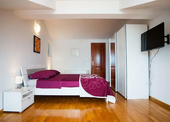 דירה House Koloc